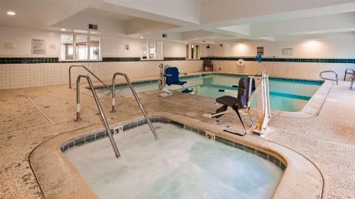 Best Western Plus Airport Inn And Suites image 39