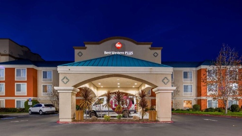 Best Western Plus Airport Inn And Suites image 50